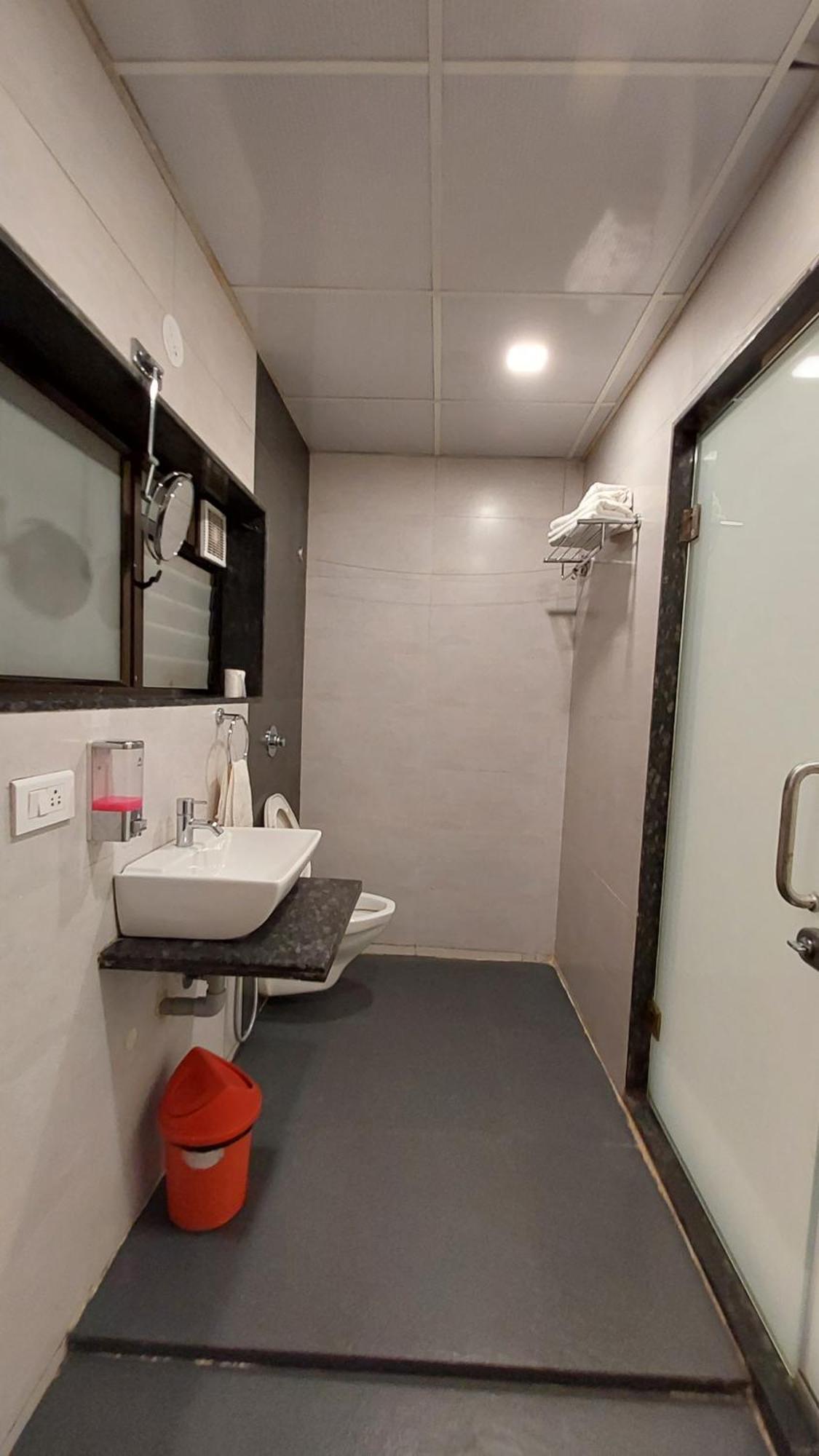 Hotel Onella Regency Panchgani Zewnętrze zdjęcie